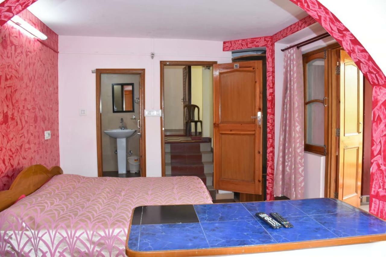 Misty Woods Hotel Dharamshala Exterior photo